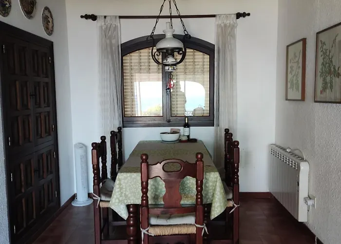 Casa Alberto - *